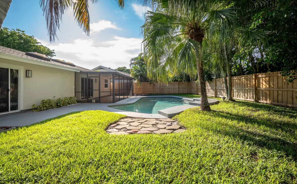 4126 Birchwood Drive Boca Raton FL 33487