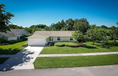 4126 Birchwood Drive Boca Raton FL 33487
