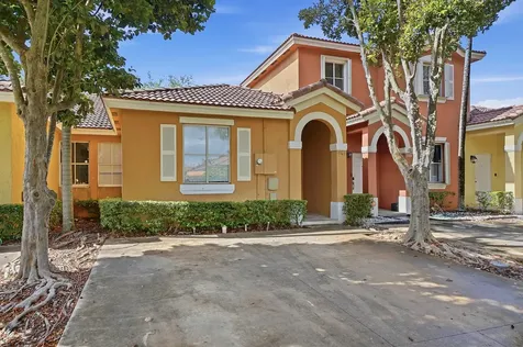 1584 SW 2nd Street Homestead FL 33030