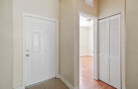 1584 SW 2nd Street Homestead FL 33030