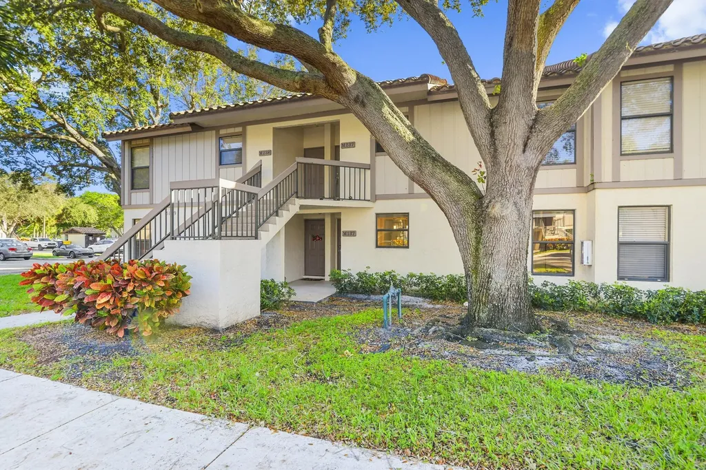3129 Millwood Terrace Boca Raton FL 33431