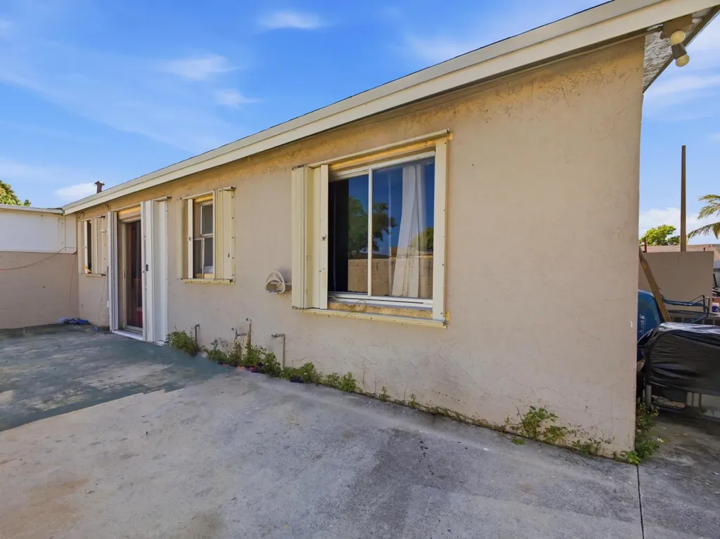 1858 Keenland Circle West Palm Beach FL 33415
