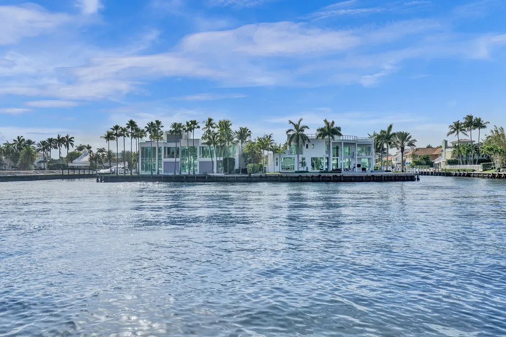 7 Saranac Road Sea Ranch Lakes FL 33308