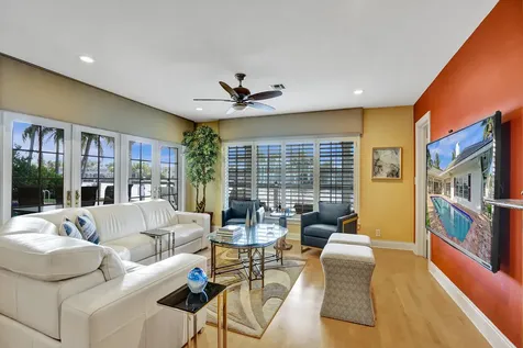 7 Saranac Road Sea Ranch Lakes FL 33308
