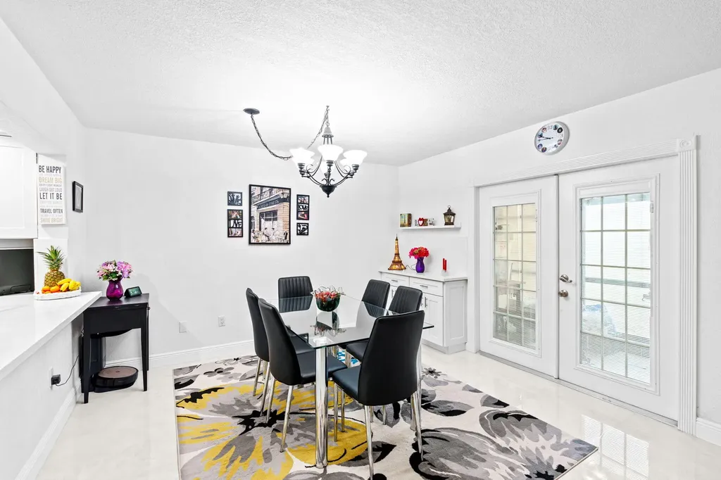 9050 NW 28th Street Coral Springs FL 33065