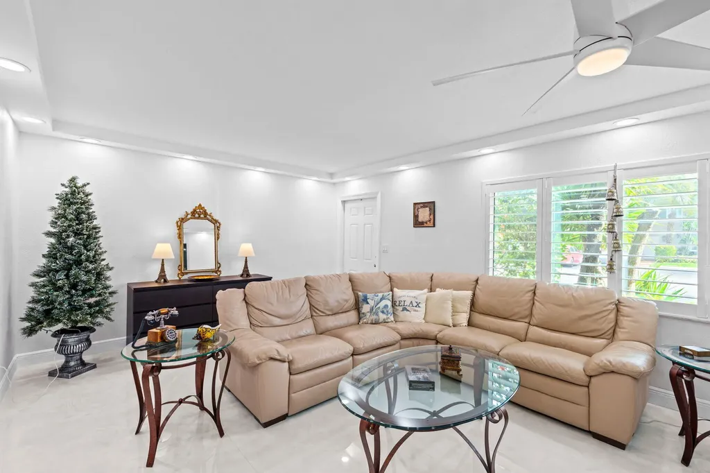 9050 NW 28th Street Coral Springs FL 33065