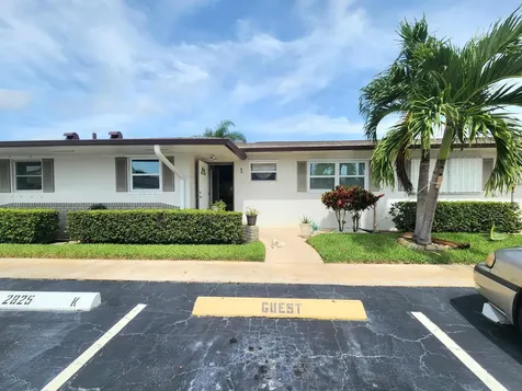2825 E Crosley Drive Drive E West Palm Beach FL 33415