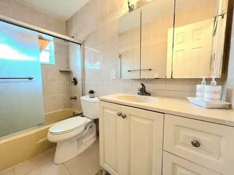 2825 E Crosley Drive Drive E West Palm Beach FL 33415