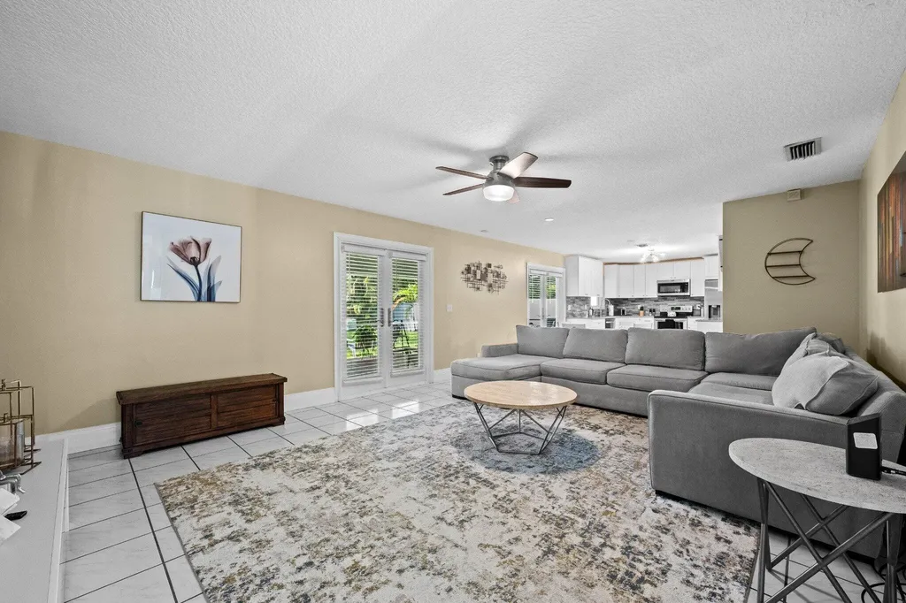 13724 Lilac Place Wellington FL 33414