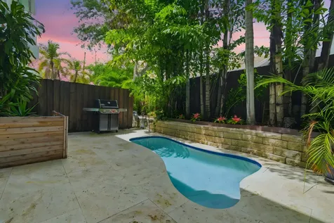 1705 NE 5th Street Fort Lauderdale FL 33301