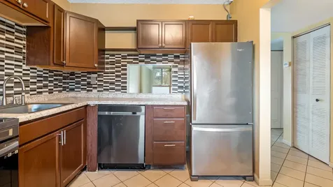 5935 Del Lago Circle Sunrise FL 33313