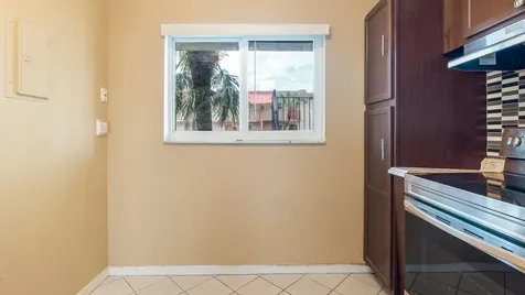 5935 Del Lago Circle Sunrise FL 33313
