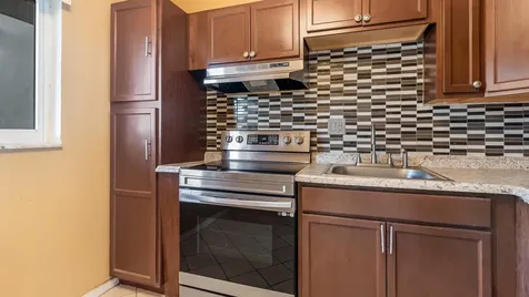 5935 Del Lago Circle Sunrise FL 33313