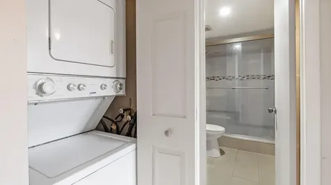 5935 Del Lago Circle Sunrise FL 33313