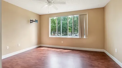5935 Del Lago Circle Sunrise FL 33313