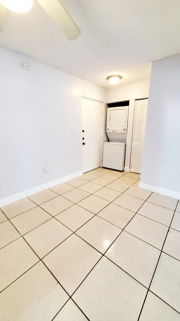 721 N Pine Island Road Plantation FL 33324