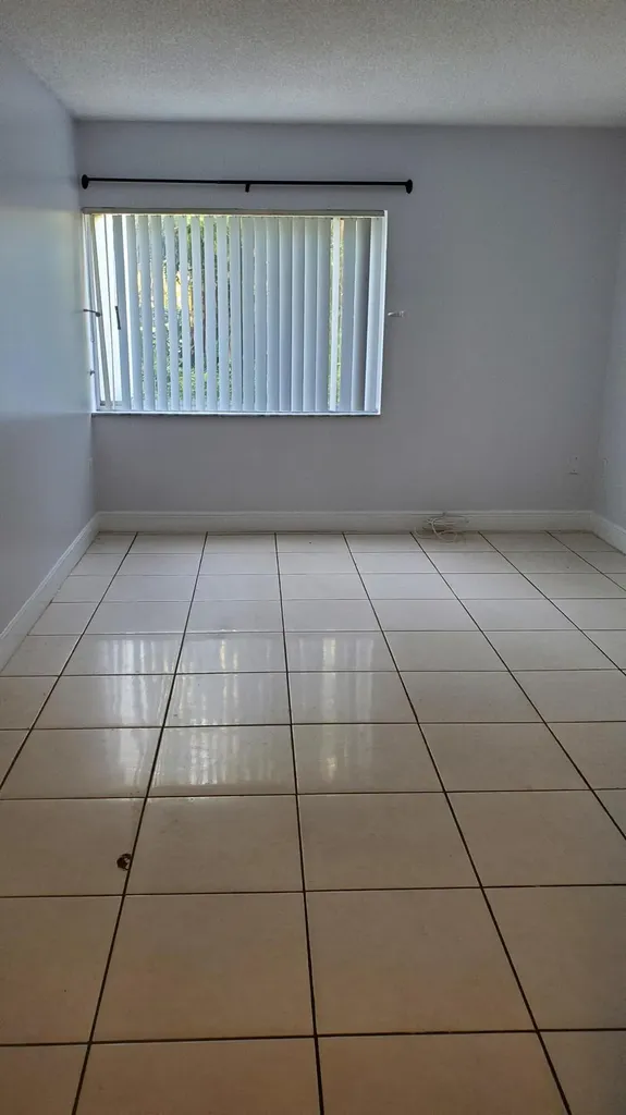 721 N Pine Island Road Plantation FL 33324