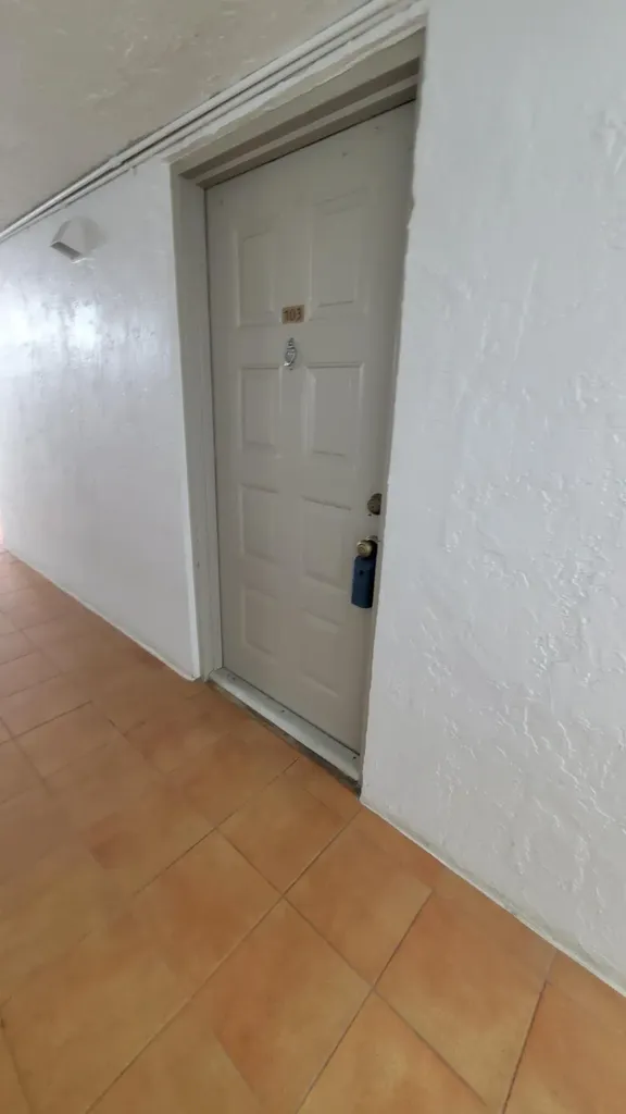 721 N Pine Island Road Plantation FL 33324
