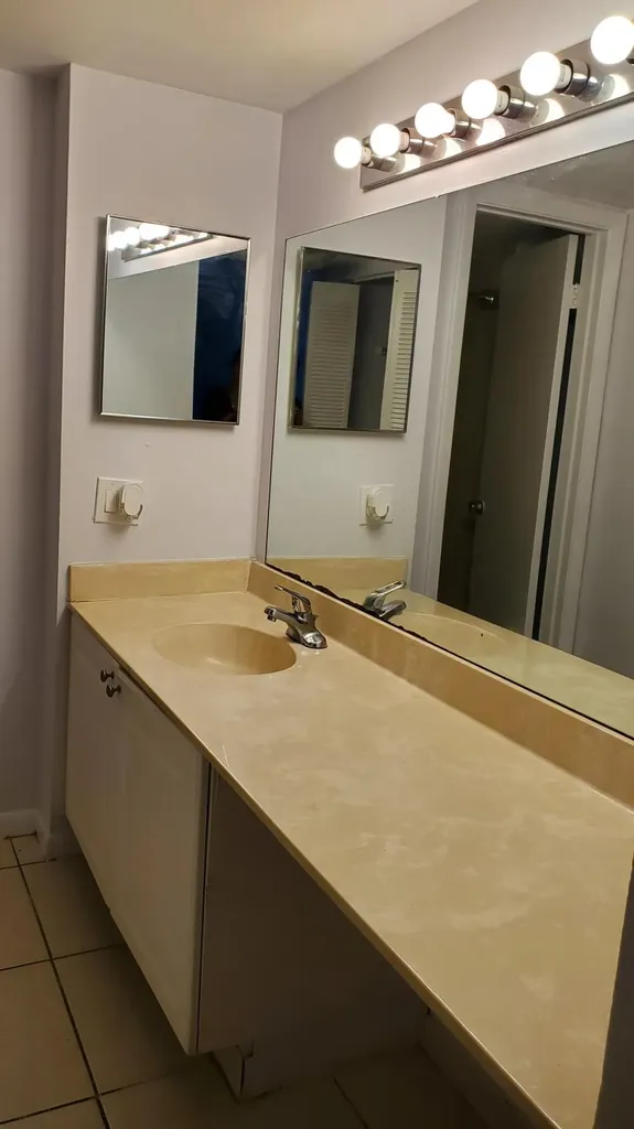 721 N Pine Island Road Plantation FL 33324