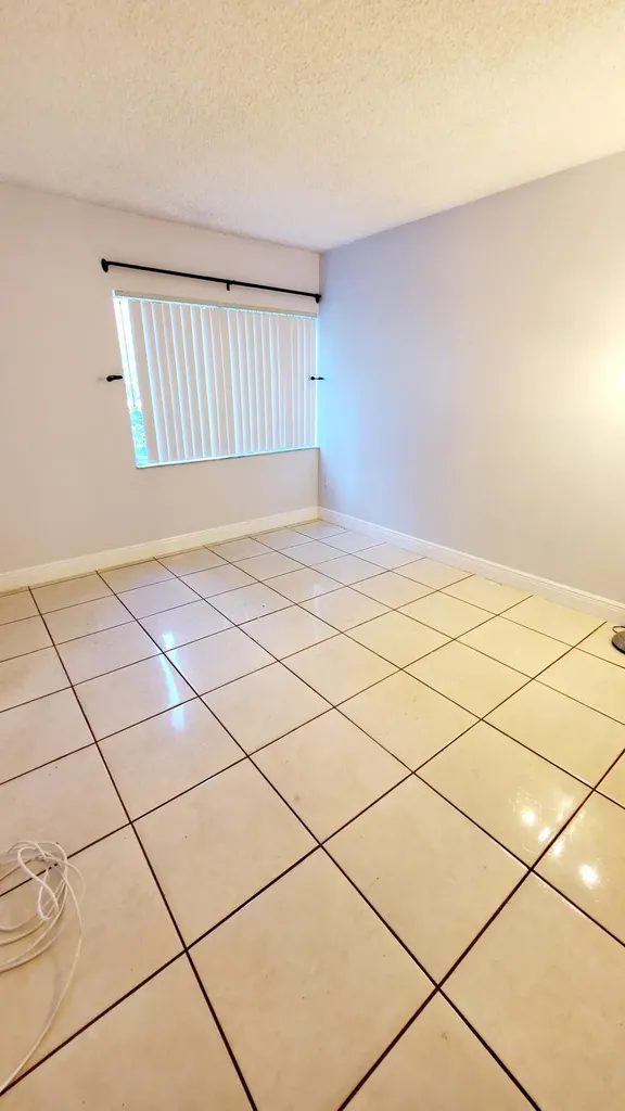 721 N Pine Island Road Plantation FL 33324