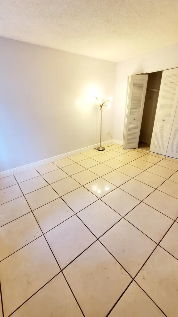 721 N Pine Island Road Plantation FL 33324