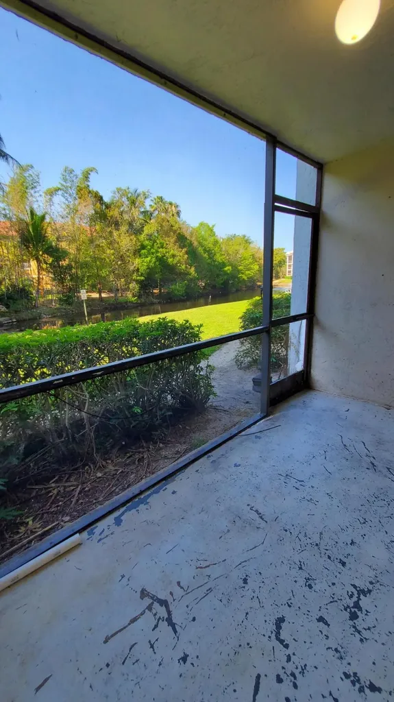 721 N Pine Island Road Plantation FL 33324
