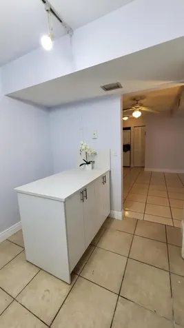 721 N Pine Island Road Plantation FL 33324