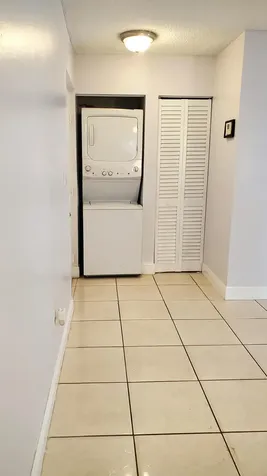721 N Pine Island Road Plantation FL 33324