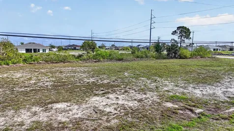 5 NW 19th Terrace Cape Coral FL 33993