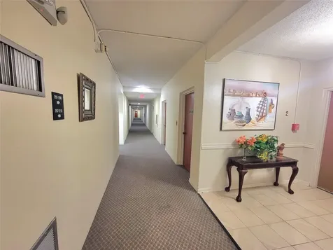 8260 SW 24th Street North Lauderdale FL 33068