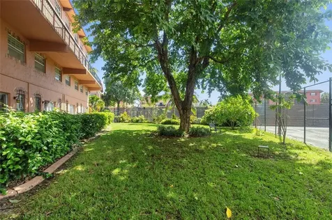620 Tennis Club Drive Fort Lauderdale FL 33311