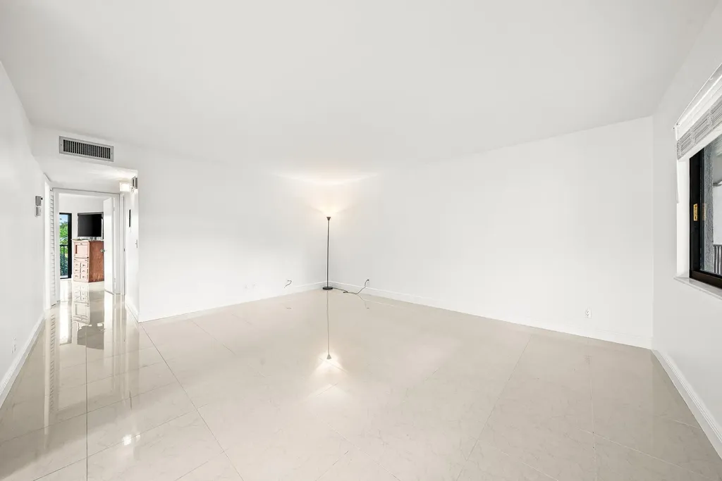 15054 Ashland Way Delray Beach FL 33484