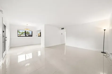 15054 Ashland Way Delray Beach FL 33484