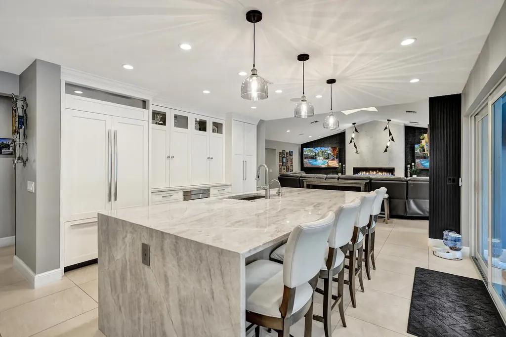 738 Middle River Drive Fort Lauderdale FL 33304