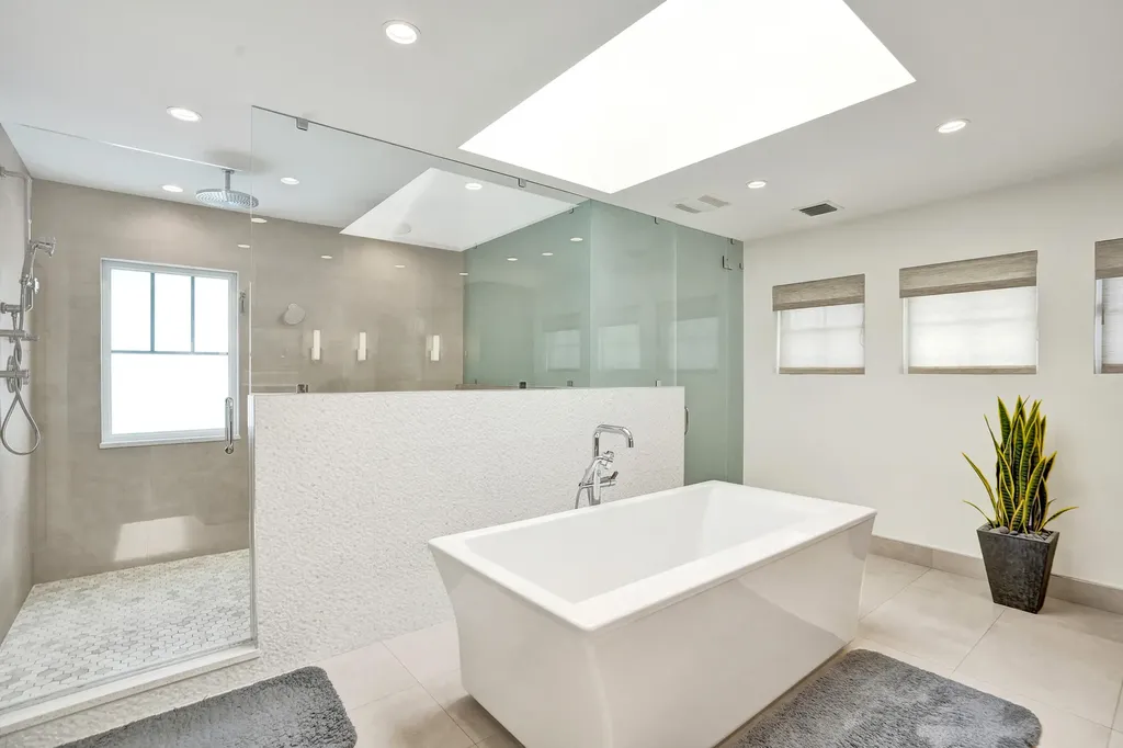 738 Middle River Drive Fort Lauderdale FL 33304