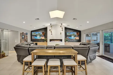 738 Middle River Drive Fort Lauderdale FL 33304