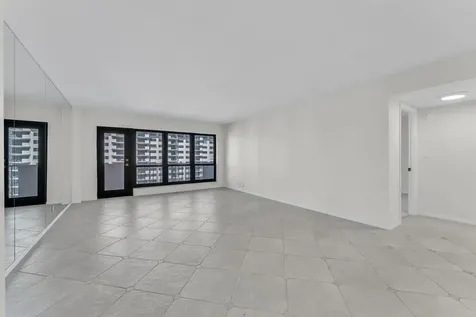 5000 N Ocean Boulevard Lauderdale By The Sea FL 33308