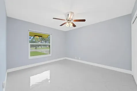 281 N Country Club Boulevard Boca Raton FL 33487