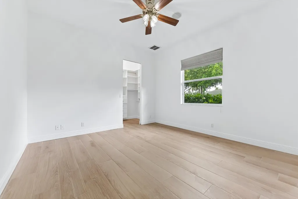 8717 Estate Drive West Palm Beach FL 33411
