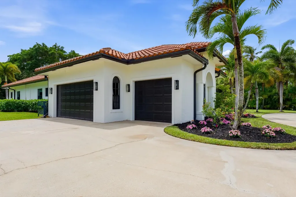 8717 Estate Drive West Palm Beach FL 33411
