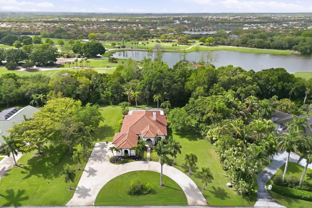 8717 Estate Drive West Palm Beach FL 33411