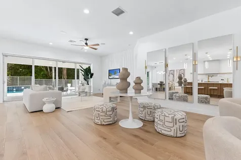 8717 Estate Drive West Palm Beach FL 33411