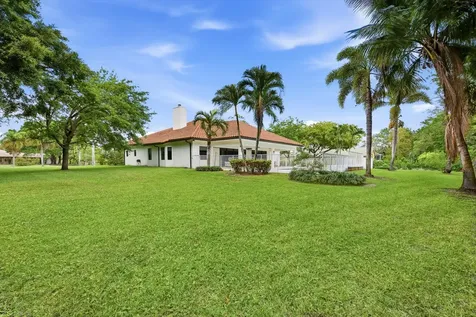 8717 Estate Drive West Palm Beach FL 33411