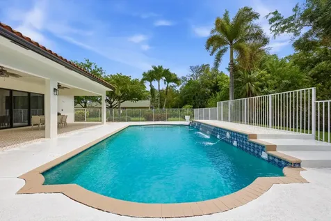 8717 Estate Drive West Palm Beach FL 33411