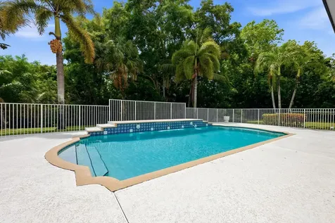 8717 Estate Drive West Palm Beach FL 33411