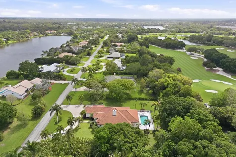 8717 Estate Drive West Palm Beach FL 33411