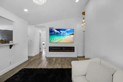 8200 SW 3rd Court North Lauderdale FL 33068