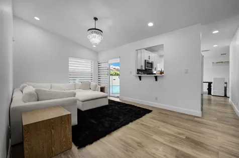 8200 SW 3rd Court North Lauderdale FL 33068