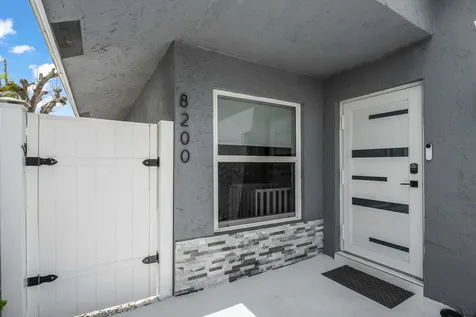8200 SW 3rd Court North Lauderdale FL 33068