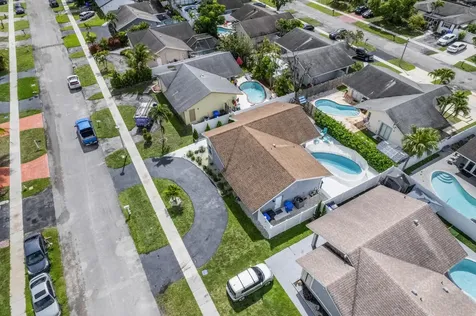 8200 SW 3rd Court North Lauderdale FL 33068